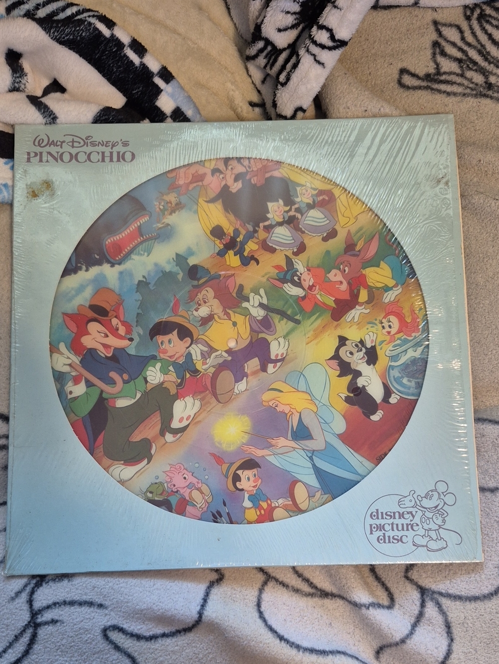 Disney Pinocchio Colorful Picture Disc - Blue, Yellow, Red, Green